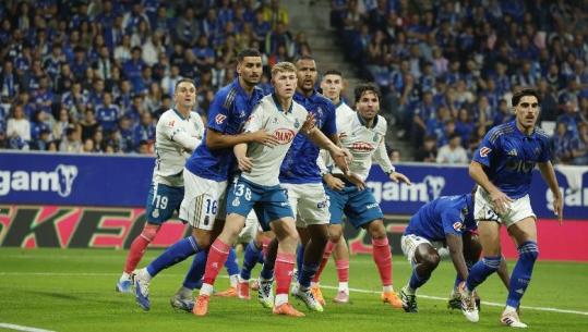VIDEO/ Protestë gjatë ndeshjes, futbollistët e Real Oviedo dhe Espanyol qëndrojnë pasivë në fushë! Kundër ndeshjeve jashtë Spanjës