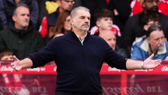 E shkarkuan në tunelin e stadiumit të Nottingham, Ange Postecoglou u largua i vetëm nga 'City Ground'