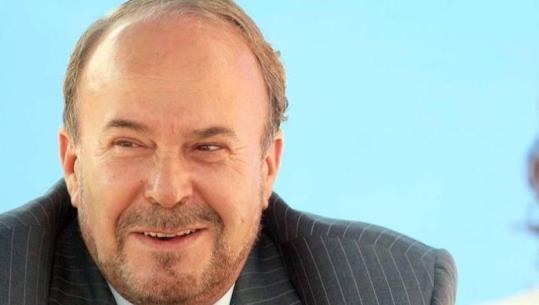 Shuhet Fatos Nano! Rama: Lamtumirë kryetar! Bota e politikës: Përfaqësues i epokave, arkitekti i të majtës dhe njeriu i të ardhmes