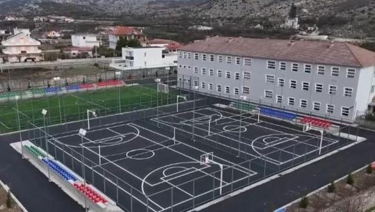 Rikonstruktohet shkolla ‘Adem Haxhija’ në Postribë të Shkodrës, Rama ndan pamjet