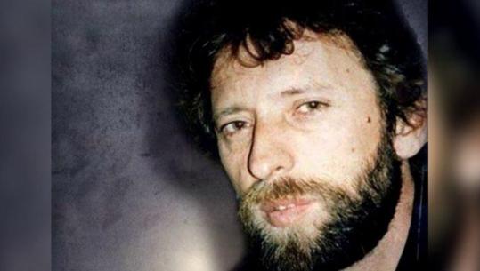 30 vite nga zhdukja e Remzi Hoxhës nga SHIK-u i Berishës, i biri: Dashuria e tij na udhëheq si dritë, e vërteta do dalë, kemi ende shpresë