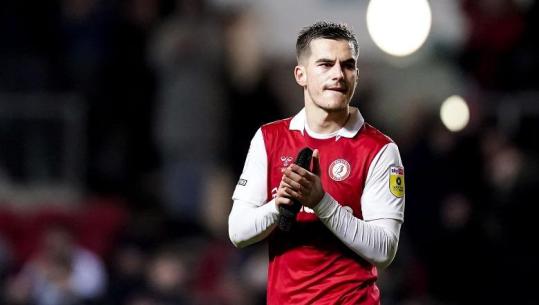 VIDEO/ Sylvinho e la jashtë prej 'trafikut në sulm', Anis Mehmeti shënon sërish në Angli