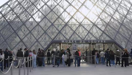 Grabitja në Muzeun e Luvrit në Francë, arrestohet anëtari i katërt i Komandos, në pranga edhe 3 të dyshuar të tjerë