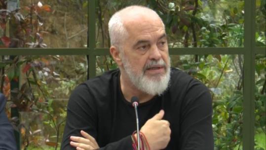 Rama ironi me kryebashkiakët: Keni Adamin e fermerëve në Pogradec, ju duhen dhe investime! Benet, e nisëm punën kur nuk pate mjekër, tani të është bërë si unë