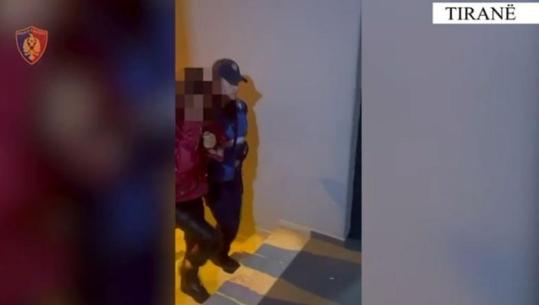 Tiranë/ Tentuan t’i vidhnin me dhunë portofolin një taksisti, pranga 3 të rinjve! Mes tyre edhe një vajzë (EMRAT+VIDEO)