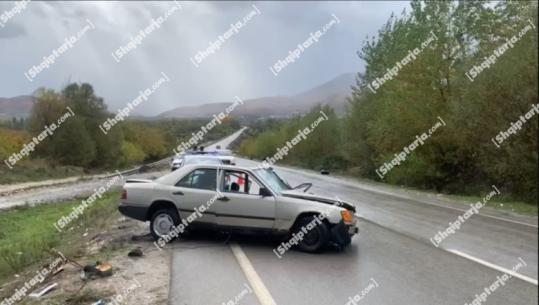 Aksident në aksin Bulqizë-Gjoricë/ Përplasen dy automjete, 4 të plagosur (VIDEO)