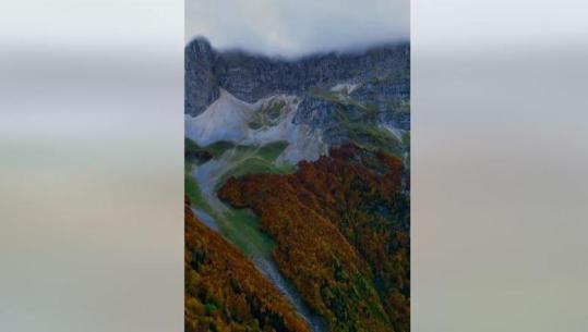 Nën petkun e artë të vjeshtës, Rama ndan pamjet mahnitëse nga Mali i Nëmërçkës: Mes qetësisë së Përmetit dhe hijeshisë së Vjosës