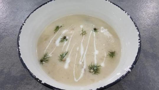 Supë pa mish me pak përbërës nga zonja Albana