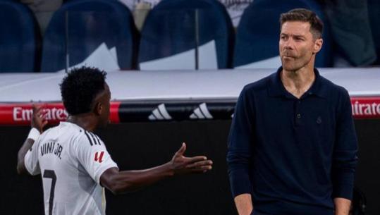 Xabi Alonso 'arkivon' çështjen e Vinicius Junior: Nuk do të dënohet, histori e mbyllur