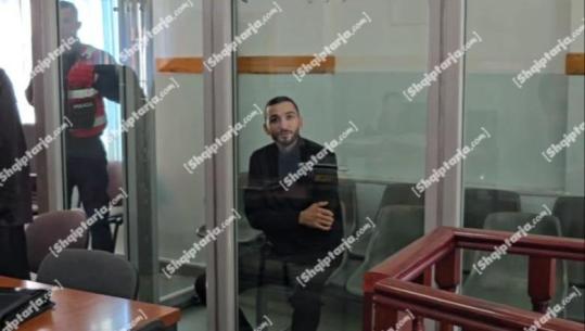 Vrau babanë në Durrës, Marjan Kodheli në gjykatë: Nuk jam i rrezikshëm, s'jam unë sulmuesi 