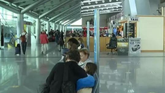 Mali i Zi ashpërson politikën ndaj të huajve