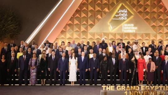 Presidenti Begaj merr pjesë në ceremoninë e inaugurimit të Muzeut të Madh të Egjiptit: Një qendër unike që lidh brezat dhe epokat