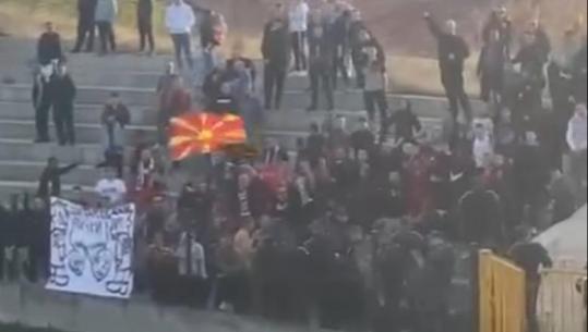 ‘Dhoma gazi për shqiptarët’! Skandal i madh në Maqedoninë e Veriut, thirrje raciste nga ‘Majmunët’ e Pobedës