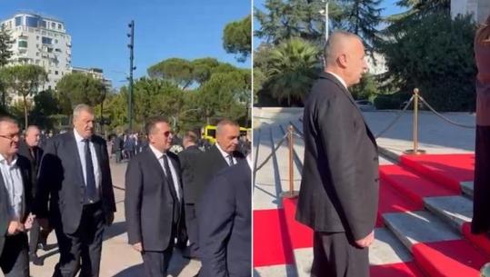 Vdekja e Fatos Nanos, opozita merr pjesë në homazhet e liderit historik të PS