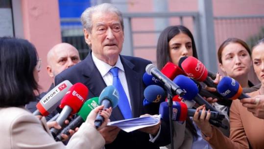 Berisha mbron krimin shtetëror të 21 janarit: Garda veproi në përputhje me ligjin