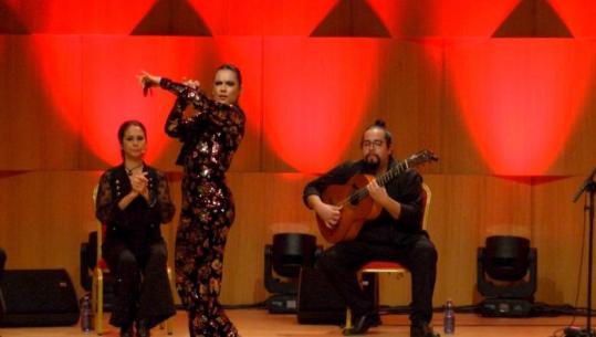 “Recóndito”, shpirti andaluzian në Tiranë përmes flamenkos