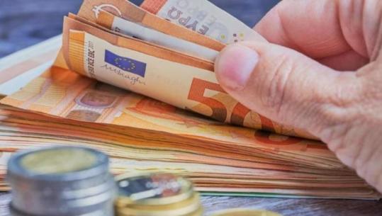 Paketa fiskale 2026/ Nis zbatimi i paqes fiskale, i rivlerësimit të pronave dhe rikthehet TVSH-ja në bujqësi! Nga janari, paga minimale 50 mijë lekë
