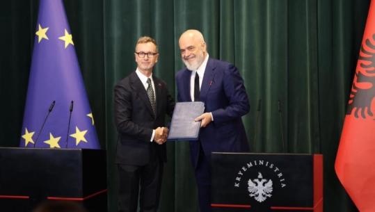 Progresraporti/ Gonzato: Kemi hyrë në fazë vendimtare për në BE, adresoni bashkërisht reformat! Rama: PS nuk ikën nga qeveria pa u anëtarësuar 