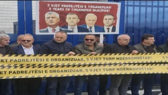 Kosovë, veteranët e UÇK protestë simbolike para EULEX-it