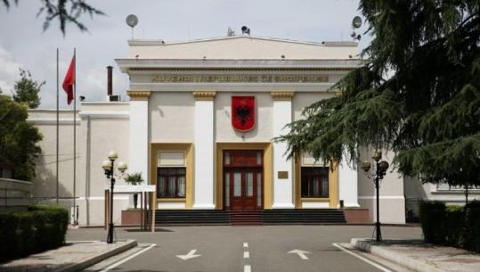 Gara për pozicionin e Komisionerit për Mbrojtjen nga Diskriminimi, ja kush janë 15 aplikantët (EMRAT)