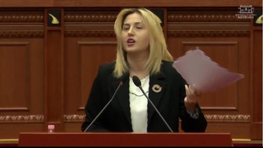 Balluku mungon në Kuvend, Zhupa: Ku e keni zv. kryeministren? Kishte rivalitet se kush do t'i vinte epitete më të spikatura Ramës! Shteti i sms-ve
