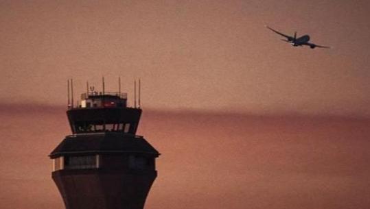 Mbyllja e qeverisë në SHBA, 700 fluturime të anuluara sot. Nga e hëna anulimet do të dyfishohen