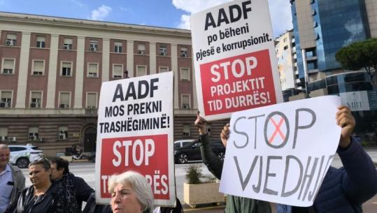 Banorët e Durrësit protestë para kryeministrisë kundër projektit TID: Po na prishin shtëpitë padrejtësisht
