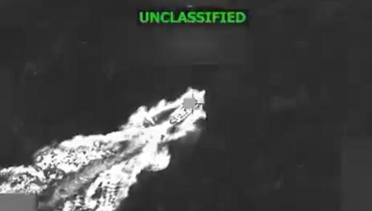 Ushtria amerikane godet anijen në Detin e Karaibeve, 3 të vrarë! Dyshohej se po transportonte drogë (VIDEO)