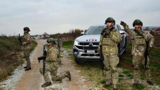 Ushtarët turq të KFOR-it vazhdojnë patrullimet në Kosovë