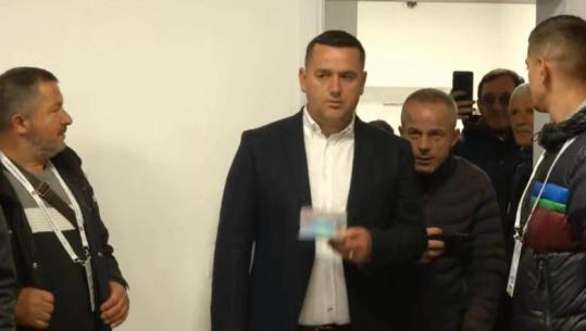 Zgjedhjet në Mat, voton kandidati i PS-së Altin Bojni: Sot është dita e fjalës së qytetarëve