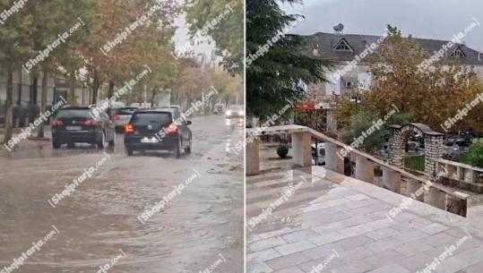Zgjedhjet e pjesshme në 5 bashki, moti me shi pengesë për qytetarët, Kumbaro: Vështirëson lëvizjen e tyre