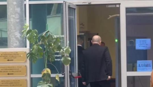 Akuzohet se bleu vota më 11 maj,  shtyhet në GJKKO seanca paraprake për kryebashkiakun e Vaut të Dejës! Kërkoi të njihet me aktet e SPAK