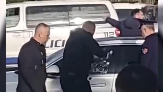 Atentati në afërsi të aeroportit të Rinasit, Report Tv siguron pamjet! Policia thyen xhamin e 'Benzit' luksoz për t'i dhënë ndihmën të plagosurit, viktima brenda në automjet