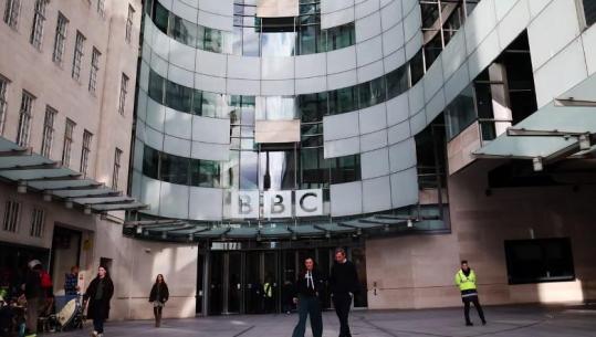BBC drejt faljes publike për Trumpin, për të shmangur padinë 1 miliard dollarëshe