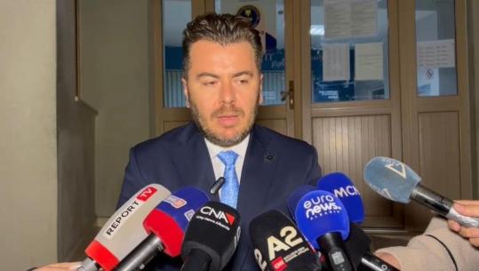 Arrestimi i 27-vjeçarit në Pogradec pas konflikitit me këshilltarin demokrat/ Kapri: U nisa nga Tirana për ta inkurajuar Muçllarin