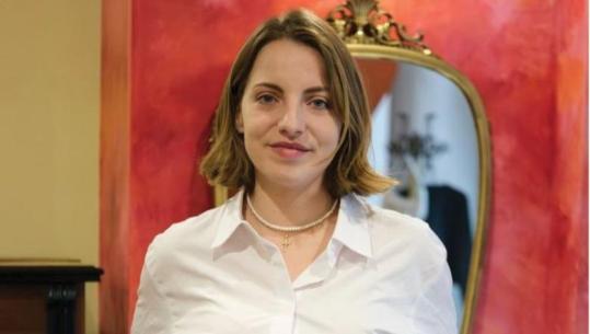 La fshatin për Parlamentin, rrëfehet 'Neomalësorja': Nuk e mendoja se do më zgjedhnin! Jam dhe e zhgënjyer nga Kuvendi