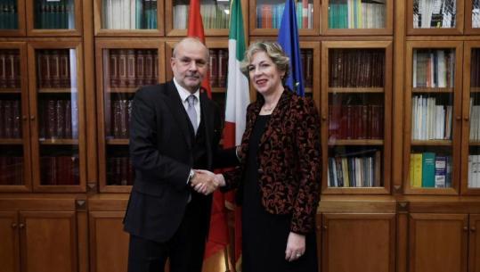 Ministrja Sala takon homologun italian në Romë: Bashkëpunim për Rrjetin e ri Kombëtar Onkologjik dhe Institutin Kombëtar të Tumoreve 