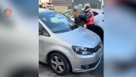 Shpërndante materiale me përmbajtje pornografike me të mitur, arrestohet 29-vjeçari në Tiranë