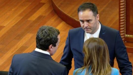 Diskutimet për Qeverinë, çfarë e pret Kosovën në ditët në vijim?