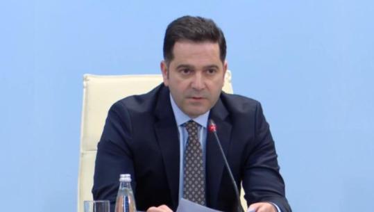 Ministri i Malaj shpjegon pse u vendos të jepen bonuse mujore për pensionistët