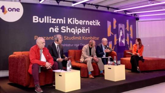 Të rinjtë shqiptarë të vetmuar përballë bullizmit kibernetik! One Albania dhe departamenti i Gazetarisë dhe Komunikimit prezantojnë studimin