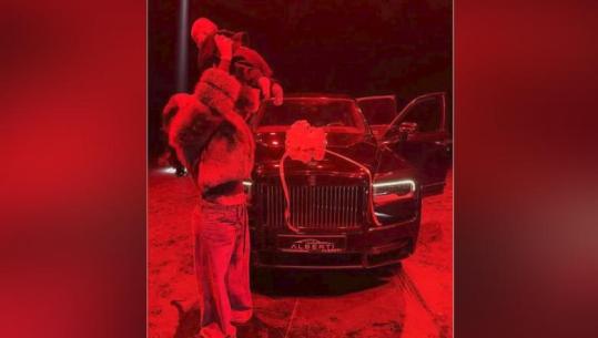 Një 'Rolls Royce' me vlerë gjysmë milioni euro, Dafina Zeqiri surprizohet me dhuratën nga bashkëshorti