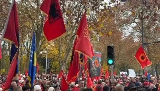 Gjyqi ndaj ish-krerëve të UÇK-së, protestë para Asamblesë Parlamentare të KiE në Strasburg