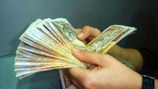 Paketa Fiskale/ Qytetarët do blejnë me ‘para në dorë’ mallra me vlerë deri 500 mijë lekë! Lehtësohen sponsorizimet në ekipe e federata sportive