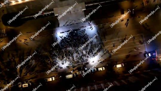 Berisha ‘foltore’ para Kryeministrisë, braktiset nga militantët! Kreu i PD: Të dorëhiqen Rama e Balluku, do shpëtojmë Shqipërinë