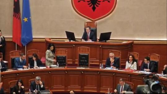 Balluku shkon në Kuvend, Bardhi: Erdhi e pandehura (VIDEO)