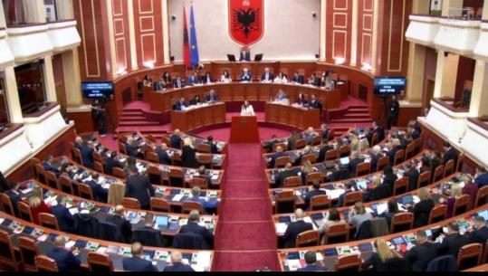 Paketa fiskale për vitin 2026 në Kuvend me 8 projektligje dhe 72 ndryshime ligjore