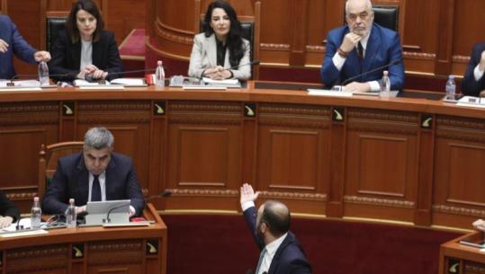 ‘Të duartrokasim për të pandehurën nga SPAK’, Peleshi i tërheq vëmendjen Bardhit! Deputeti: Isha brenda etikës, nuk përdora fjalën që ajo i thotë Ramës