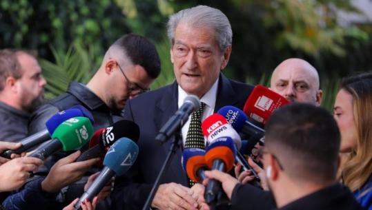 Berisha pyetet 2 orë në SPAK dhe mbron krimin shtetëror të 21 janarit: Kur përdoret dhuna, ka edhe vrasje