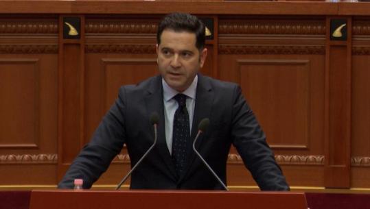 Prezantohet në Kuvend pr.buxheti 8.8 mld €, Malaj: Rrit pensionet e pagat, përgatit vendin drejt BE-së! Opozita: Ofron vetëm ‘lugë boshe’